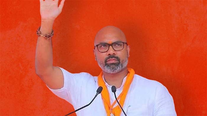 Dharmapuri Arvind: దేశానికి మోడీ తప్ప ఏ గ్యారంటీ లేదు