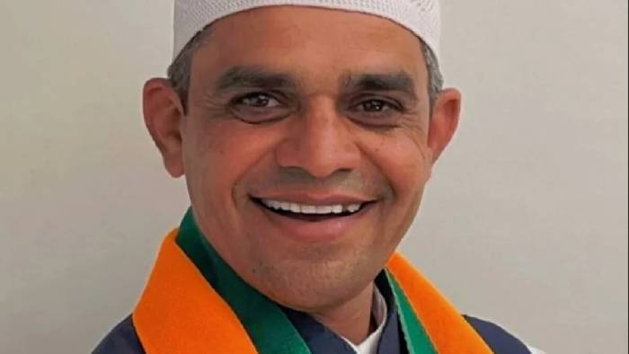 BJP: ప్రధానిని విమర్శించిన బీజేపీ మైనారిటీ మోర్చా నేతపై వేటు..