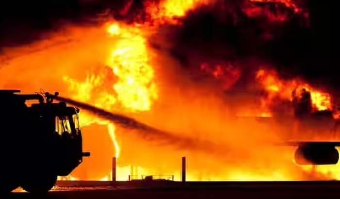 Noida: గ్రావిటీ మంత్ర రెస్టారెంట్‌లో భారీ అగ్నిప్రమాదం