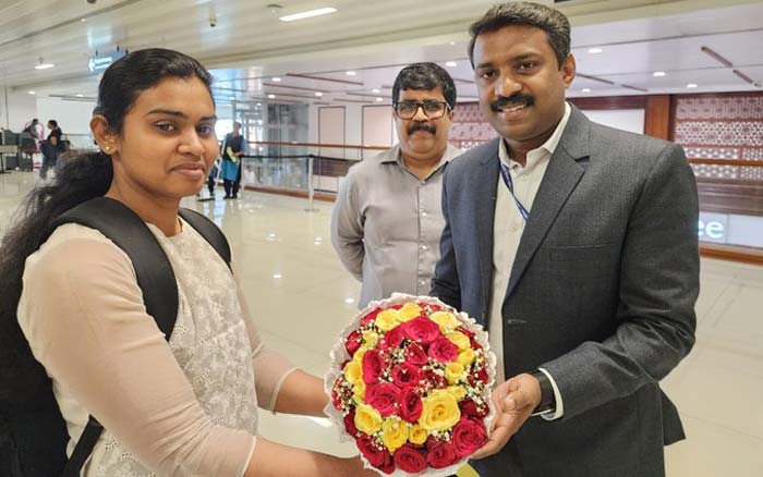 Iran Ship: ఇరాన్ నుంచి స్వదేశానికి వచ్చిన భారతీయ మహిళ.. అసలేం జరిగిందంటే..!