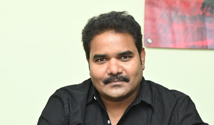 KVR Mahendra: మళ్ళీ ప్రయోగాలే అంటున్న డైరెక్టర్ కె.వి.ఆర్ మహేంద్ర