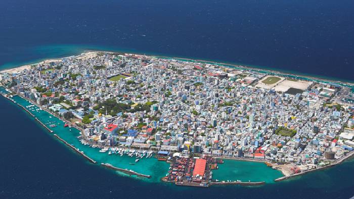 Maldives: దౌత్య వివాదాలు ఉన్నా.. మాల్దీవులకు అవసరమైన వస్తువుల ఎగుమతి చేస్తున్న భారత్..