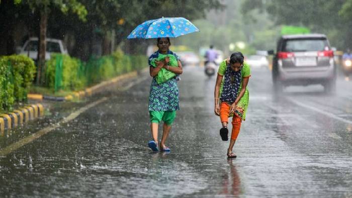 Monsoon: చల్లని కబురు..ఈ ఏడాది ముందుగానే రుతుపవనాలు, విస్తారంగా వర్షాలు..