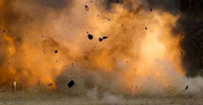 Pakistan: పాకిస్థాన్‌లో బాంబు పేలుళ్లు.. ముగ్గురు మృతి