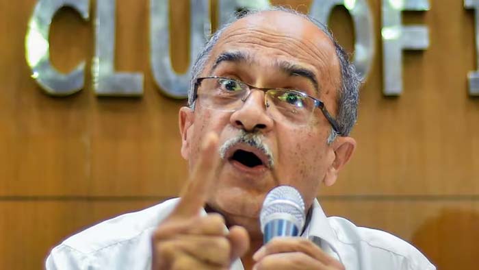 Congress: అమేథీ టికెట్ ఆయనకు ఇవ్వొద్దు.. కాంగ్రెస్‌కు ప్రశాంత్ భూషణ హెచ్చరిక