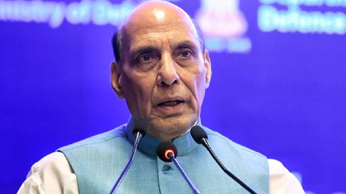 Rajnath Singh: తల్లి అంత్యక్రియల కోసం పెరోల్ ఇవ్వలేదు.. కాంగ్రెస్ ఎమర్జెన్సీ పాలనపై కేంద్రమంత్రి..