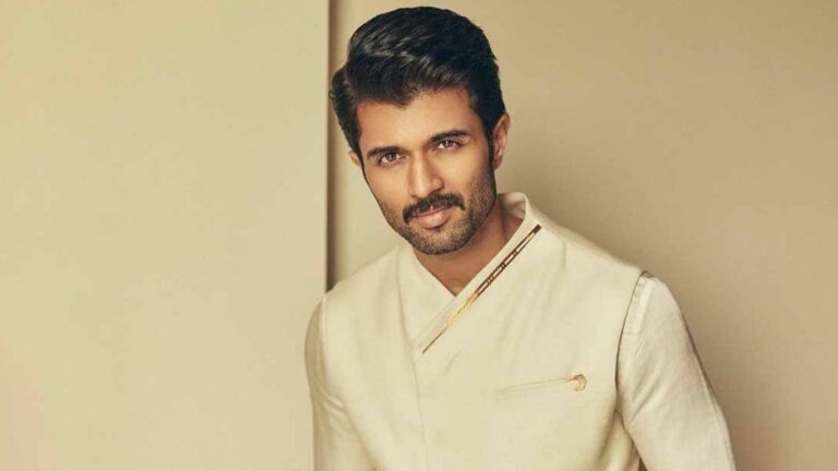 Vijay Deverakonda: అది ఇప్పటి ఫొటో కాదు.. క్లారిటీ ఇచ్చిన విజయ్ దేవరకొండ!