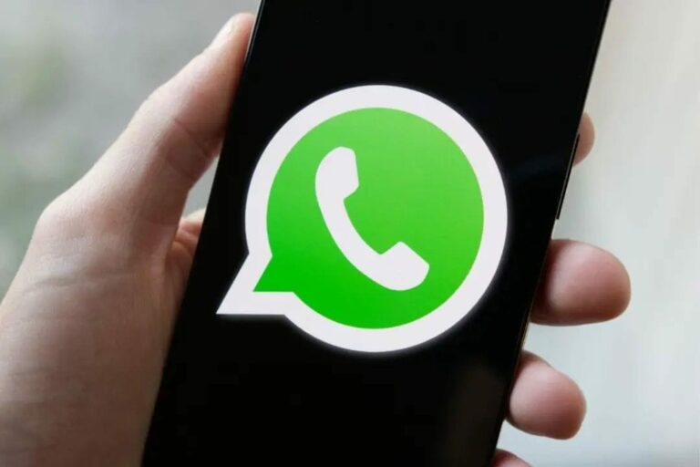 WhatsApp : వాట్సాప్ లో మరో కొత్త ఫీచర్.. స్టేటస్ కోసం..