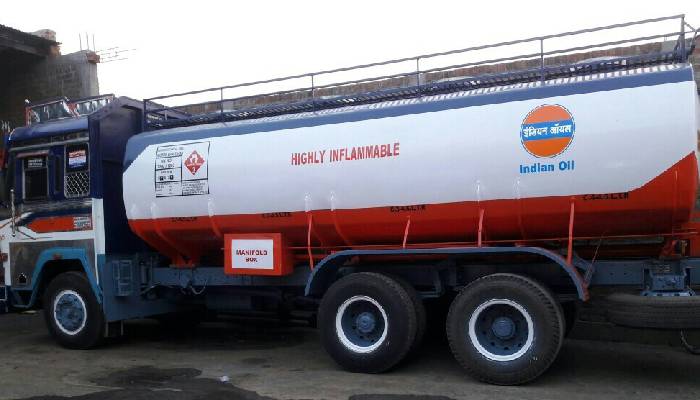 Crime: డీజిల్ మాఫియా గుట్టు రట్టు.. రూ.35 లక్షల విలువైన ఇంధనం స్వాధీనం