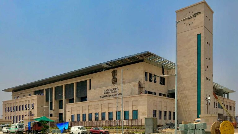 AP High Court: తిరుపతి డిప్యూటీ మేయర్ ఎన్నిక.. హైకోర్టు కీలక ఆదేశాలు
