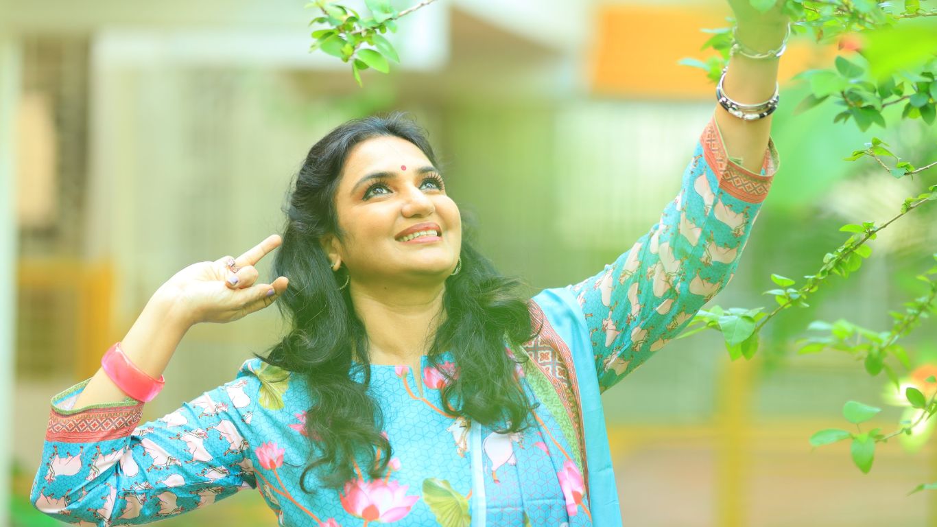 Actress Sukanya: విడాకులు తీసుకున్నా.. తను నా కూతురు కాదు!