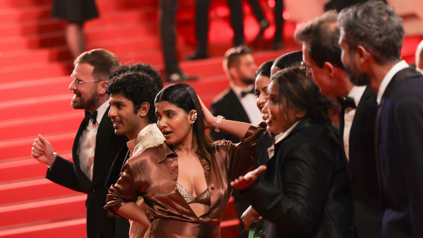 Cannes Film Festival 2024: కేన్స్‌లో భారతీయ చిత్రం ప్రదర్శన.. మూవీ టీమ్‌కు స్టాండింగ్‌ ఒవేషన్‌!