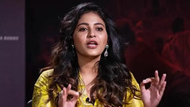 Gangs Of Godavari: ‘గాంగ్స్ ఆఫ్ గోదావరి’ లో అంజలి నోట బూతులు.. ఏంటి ఇలా అనేసింది..