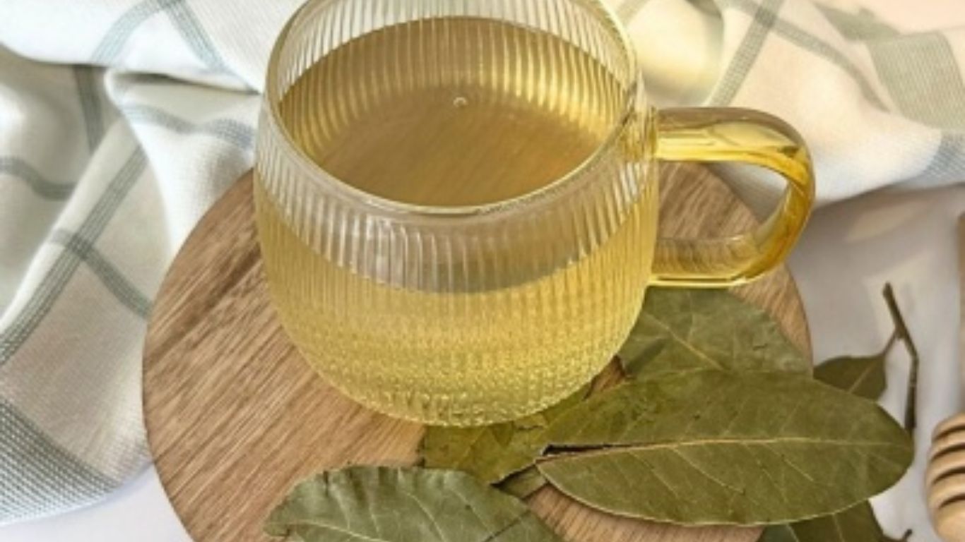 Bay Leaf Water: ప్రతి ఉదయం ఖాళీ కడుపుతో బే లీఫ్ వాటర్ తాగితే ఇన్ని ప్రయోజనాలా..