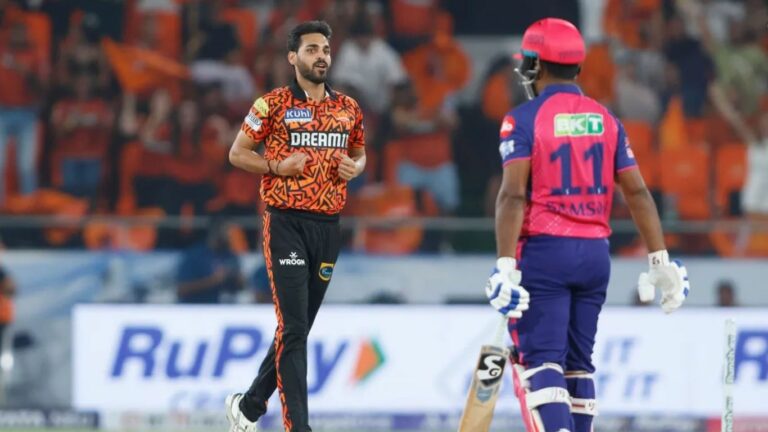 Bhuvneshwar Kumar: చివరి ఓవర్‌లో ఎలాంటి చర్చ జరగలేదు: భువనేశ్వర్‌ కుమార్