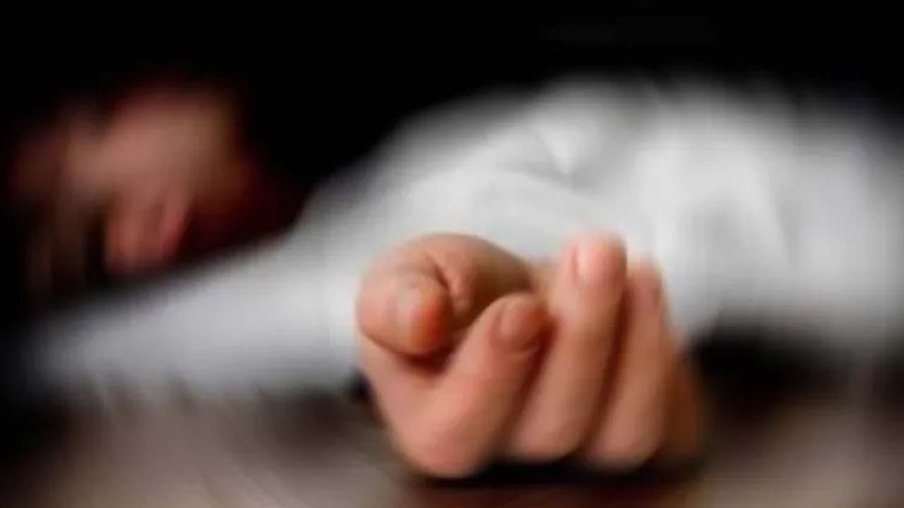 AP Crime: పలమనేరులో దారుణం.. 18 నెల బాలుడి ప్రైవేట్ పార్ట్స్ కొరకు చిత్రహింసలు..!