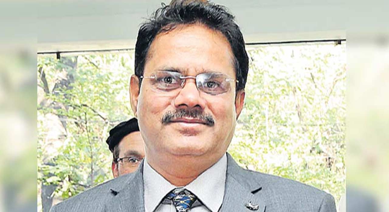 Burra Venkatesham: జేఎన్టీయూని సందర్శించిన కొత్త ఇంఛార్జ్ వైస్ ఛాన్సలర్..