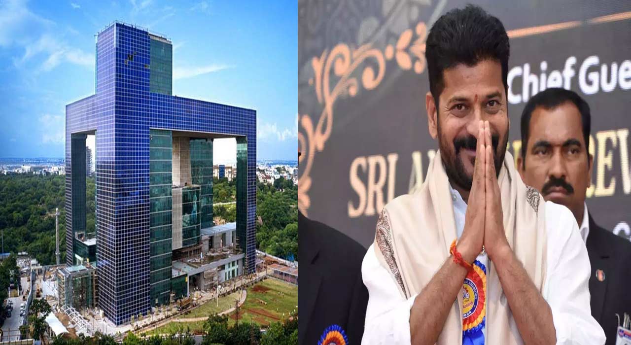 CM Revanth: ముఖ్యమంత్రి అయిన తరువాత తొలిసారి కమాండ్ కంట్రోల్ సెంటర్⁭కు సీఎం..
