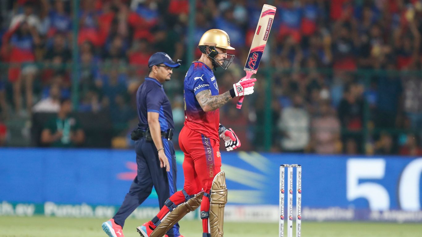 Faf du Plessis: ఫాఫ్ డుప్లెసిస్ అరుదైన రికార్డు.. తొలి బ్యాటర్‌గా!