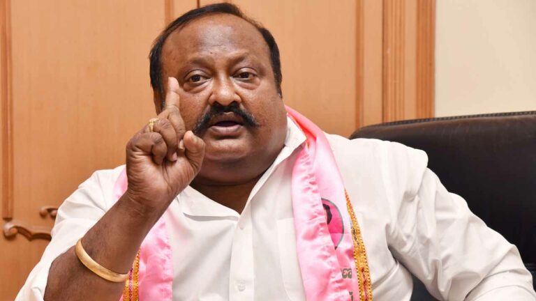 Gangula Kamalakar : కాంగ్రెస్ ప్రభుత్వంలో పోలీస్ రాజ్యం పెట్టి భయబ్రాంతులకు గురి చేస్తున్నారు