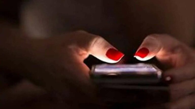 Honey Trap: వలపు వల.. కలుద్దామని పిలిపించి నిలువు దోపిడీ