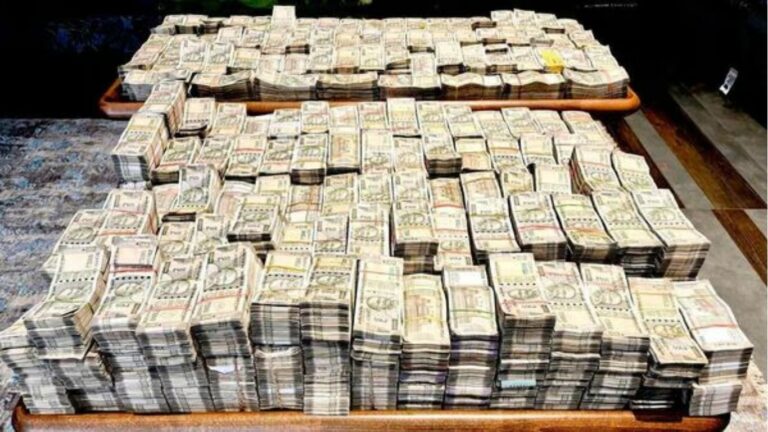 IT Rides : జ్యువెలర్స్‌పై ఐటీ దాడులు.. భారీగా లెక్కల్లో చూపని సొత్తు..