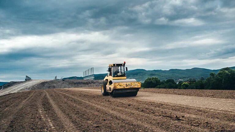 Jammu Kashmir: హిందూ దేవాలయానికి భూమిని విరాళమిచ్చిన ముస్లింలు