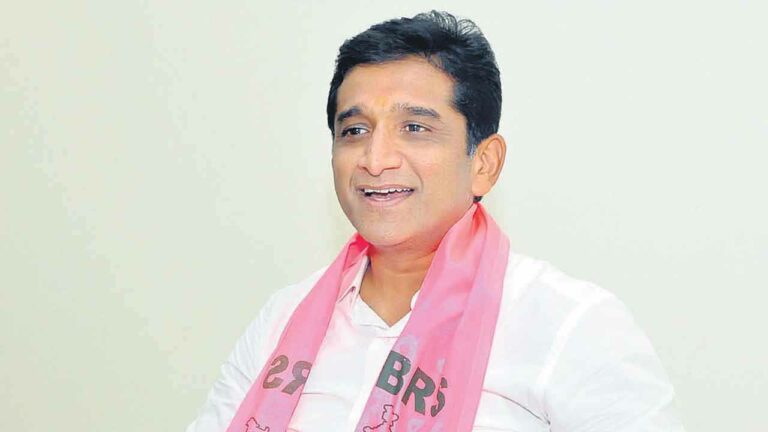 Kalvakuntla Sanjay: వడ్ల స్కాం బయటికి వచ్చింది కాబట్టే ఫోన్ ట్యాపింగ్ లీక్ ఇచ్చారు..