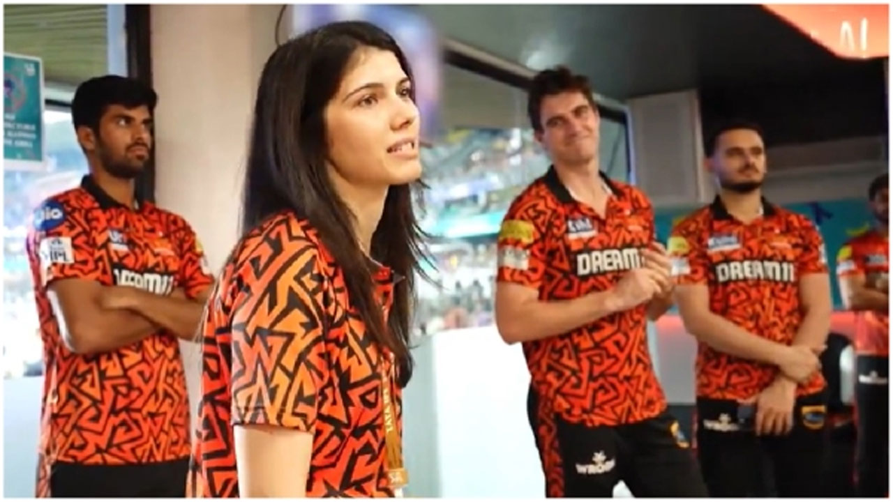 Kaviya Maran: మీరు మమ్మల్ని గర్వపడేలా చేశారు.. బాధలో ఉండొద్దు