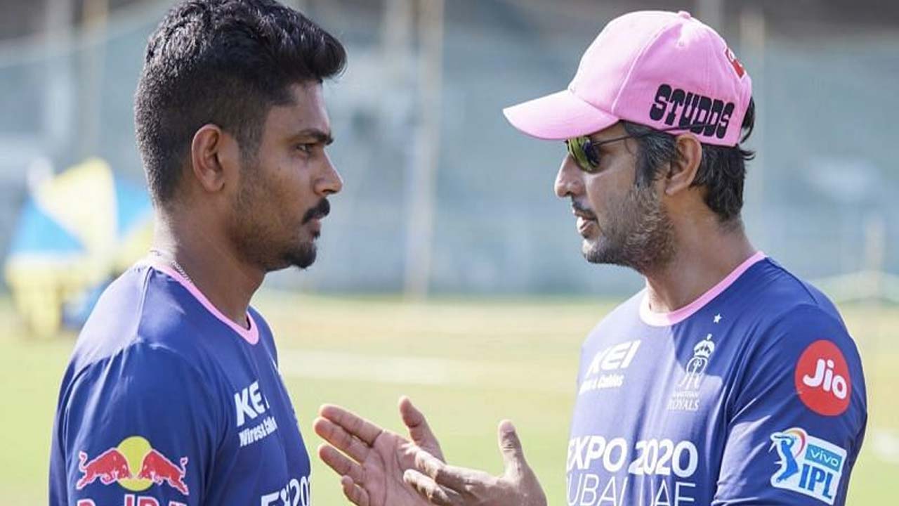 Kumar Sangakkara: ఈ ఇద్దరిలో వికెట్ కీపర్⁭గా అతనే నా ఫస్ట్ ఛాయిస్..