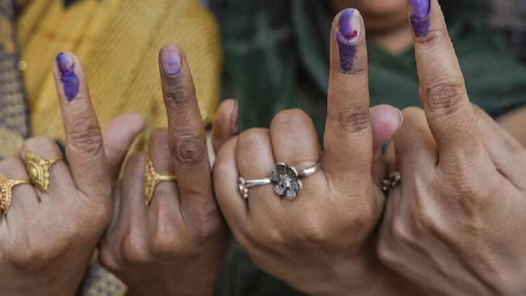 Telangana: సంగాయిపేట తండాలో వంద శాతం పోలింగ్.. కలెక్టర్ అభినందన