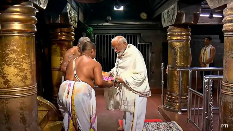 PM Modi: కన్యాకుమారిలో ప్రధాని పర్యటన.. భగవతి అమ్మన్‌లో పూజలు