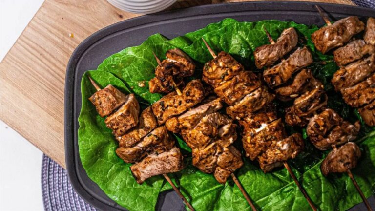 Uncooked Bear Meat: ఉడకని ఎలుగుబంటి మాంసాన్ని తిన్న అమెరికన్‌ కుటుంబం.. మెదడుకు సోకిన పురుగులు..