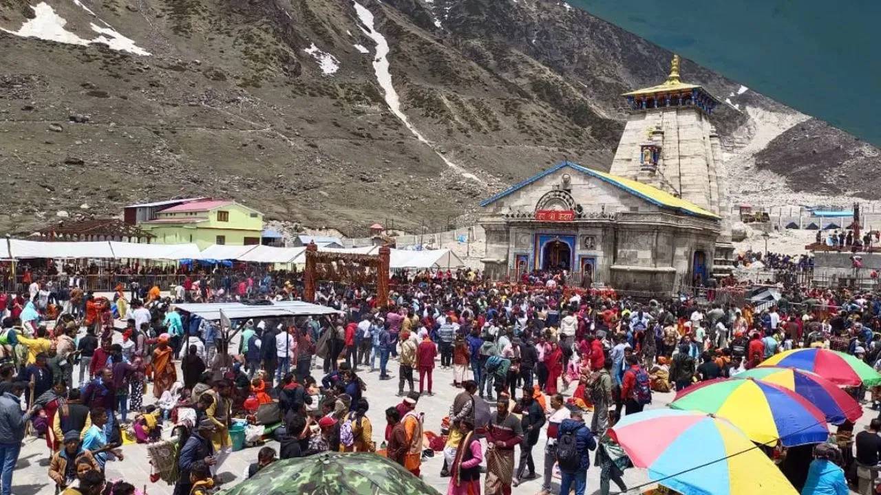 Chardham Yatra : గత రికార్డులు తారుమారు.. వారం రోజుల్లో నాలుగు లక్షలకు పైగా భక్తులు