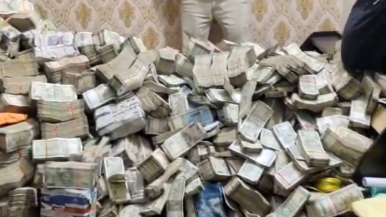 Loksabha Elections : ఇప్పటి వరకు రూ.8,889 కోట్లు స్వాధీనం.. అందులో 45 శాతం డ్రగ్స్