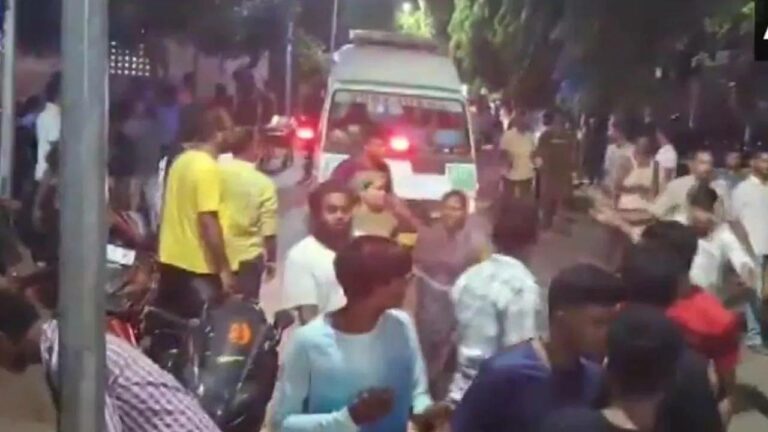 Accident : పూరీలో జగన్నాథుని చందన్ యాత్రలో బాణాసంచా పేలుడు.. 15 మందికి తీవ్ర గాయాలు