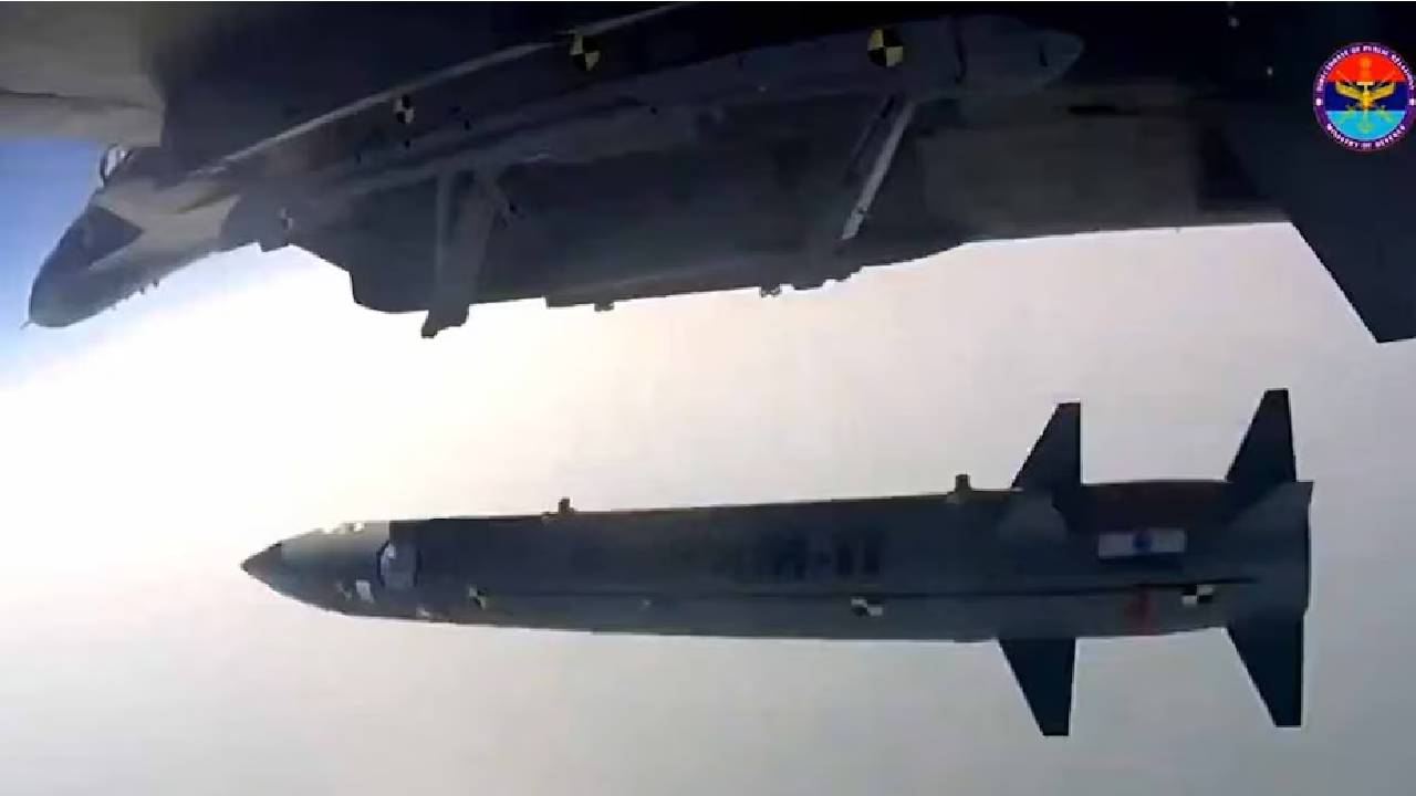 RudraM-2 Missile: రుద్రఎమ్-2 క్షిపణి పరీక్ష విజయవంతం.. దాని విశేషాలేంటో తెలుసుకుందామా?