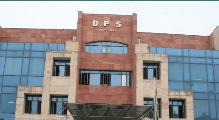 Bomb Threat : ఢిల్లీలో పాఠశాలకు బాంబు బెదిరింపు.. అప్రమత్తమైన పోలీసులు