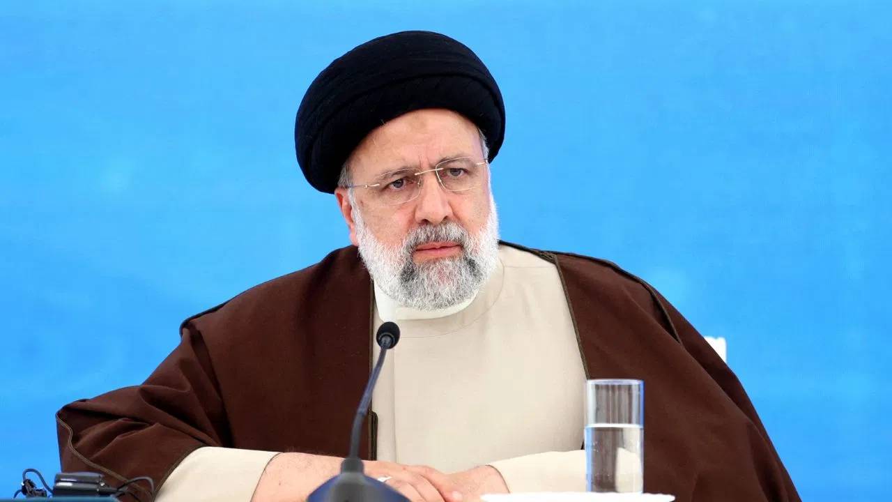 Ebrahim Raisi : 16 గంటలు గడిచినా దొరకని ఇరాన్ అధ్యక్షుడి హెలికాప్టర్ జాడ