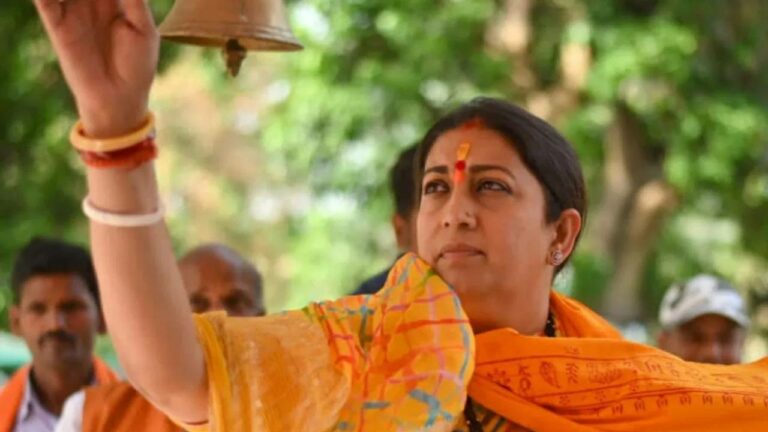 Smriti Irani : రామమందిరంపై ప్రకటన.. ఎస్పీ నేతపై విరుచుకుపడ్డ స్మృతి ఇరానీ