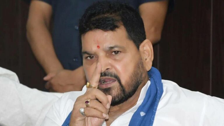 Brij Bhushan Sharan Singh : బుల్డోజర్‌ను వ్యతిరేకిస్తూనే ఉంటా… బ్రిజ్ భూషణ్ శరణ్ సింగ్ తిరుగుబాటు వైఖరి