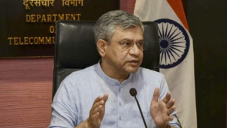 Ashwini Vaishnav : ఒడిశాలో కేంద్ర మంత్రి అశ్వినీ వైష్ణవ్ రైలు యాత్ర