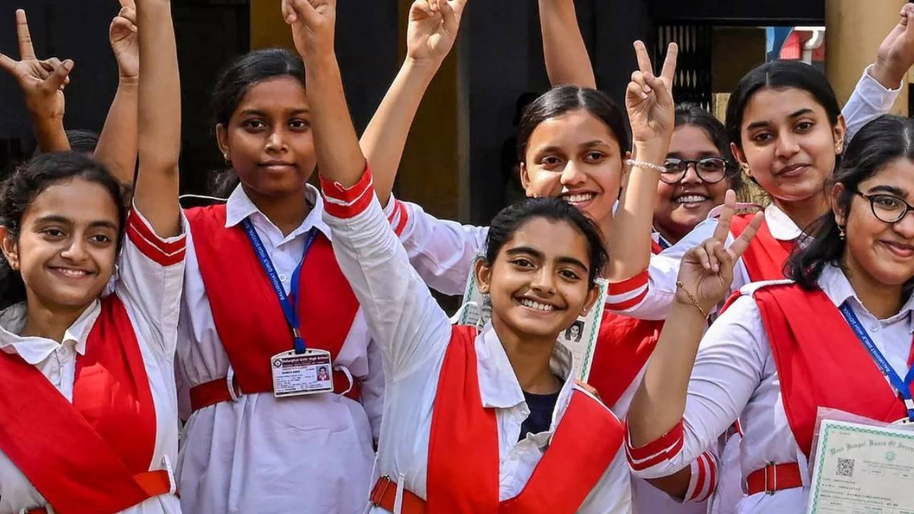 CBSE Board Results : సీబీఎస్ఈ 10వ ఫలితాలు విడుదల… 93.60 శాతం ఉత్తీర్ణత