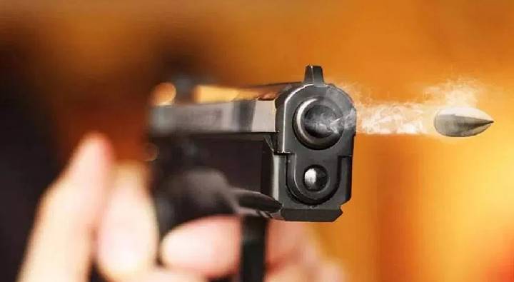 Uttarpradesh : 33గంటల పాటు ప్రాణాలతో పోరాడి ఓడిన టీచర్.. స్టూడెంట్ చేతిలో హతం