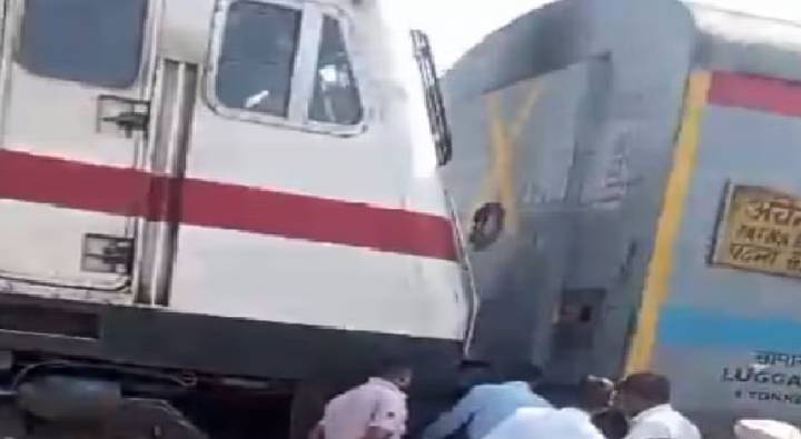 Punjab : భోగీలతో విడిపోయి మూడు కిలోమీటర్లు ప్రయాణించిన రైలు ఇంజిన్