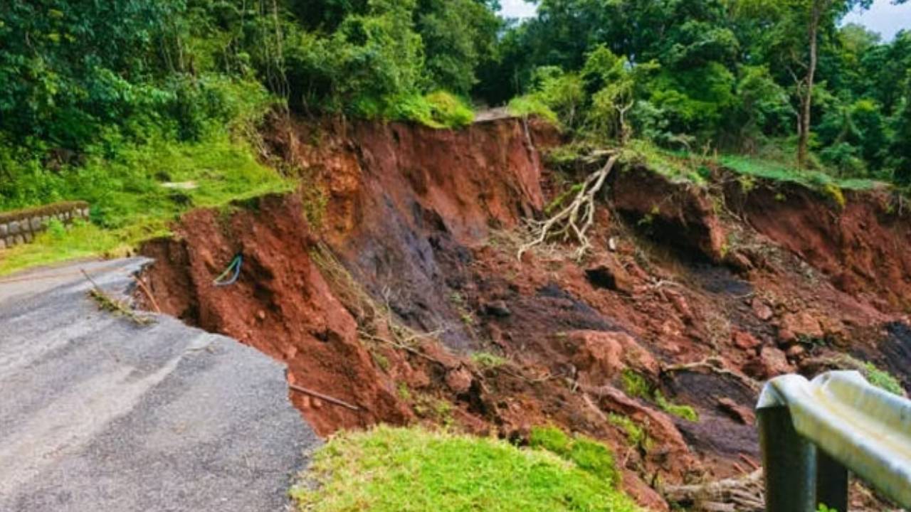 Papua New Guinea: పాపువా న్యూ గినియాలో విరిగిపడిన కొండచరియలు.. 100 మంది మృతి