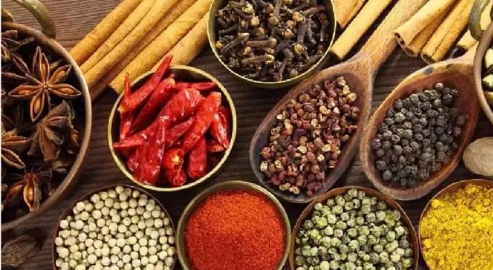 Delhi : రాజధానిలో 15000 కిలోల నకిలీ మసాలా దినుసులు స్వాధీనం.. ముగ్గురు అరెస్ట్