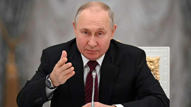 Russian President: పాశ్చాత్య దేశాలకు పుతిన్ వార్నింగ్.. ఎందుకో తెలుసా..?