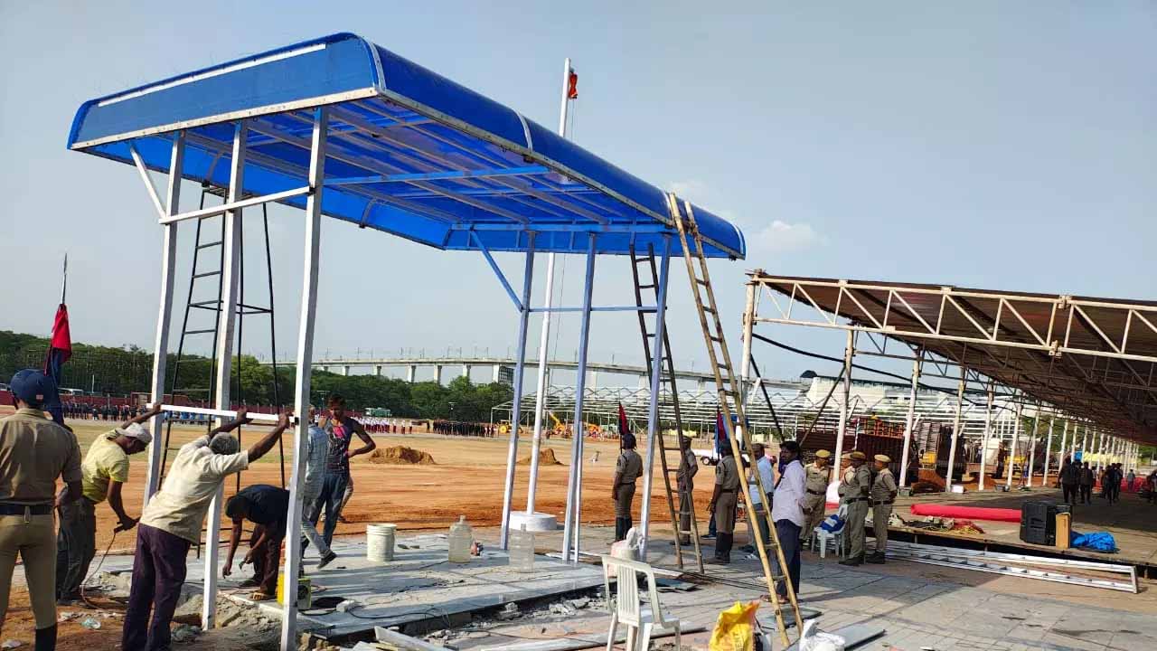 Telangana Formation Day: తెలంగాణ అవతరణ దినోత్సవ వేడుకలకు పరేడ్ గ్రౌండ్ ముస్తాబు..