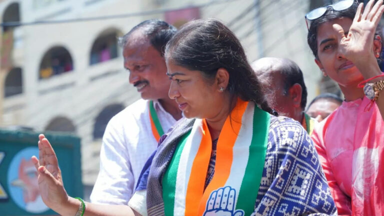 Patnam Sunita Mahender Reddy: కూకట్⁬పల్లి నియోజకవర్గంలో పట్నం సునీత మహేందర్ రెడ్డి ఎన్నికల ప్రచారం..